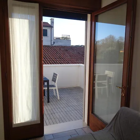 Apartament Casa Di Chiara Vicino Venezia E Aeroporto Vce
