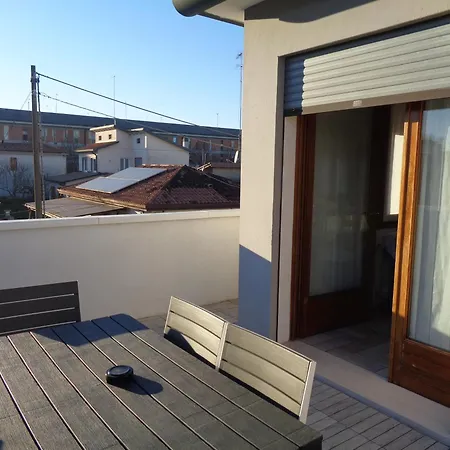 Apartment Casa Di Chiara Vicino Venezia E Aeroporto Vce